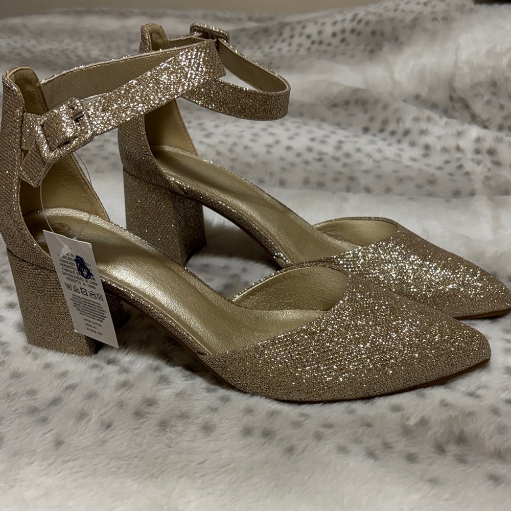 Hosio Glittering Gold Women's Heels - Picture 2 of 8